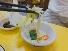 -官塘陈记鱼生·潮汕砂锅粥·牛肉火锅(潮枫路总店)