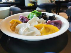 五味海鲜水饺拼盘-东莱馋房(陆家嘴店)