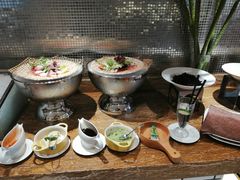 -湖景知味西餐厅•自助餐• 轻食(南京金茂威斯汀大酒店)