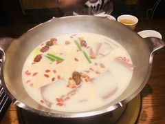 -无老锅(苓雅店)