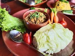 傣族生菜包肉-花马天堂云南餐厅 Lost Heaven(外滩店)