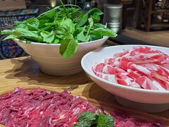 -黔诚多彩火锅(甲秀楼店)