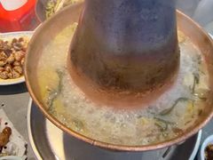 -鑫渔港海鲜本地菜·山海关浑锅(东戴河店)