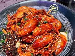 -肥肥虾庄·金牌油焖大虾(首义路店)