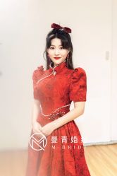 -曼青婚纱礼服馆