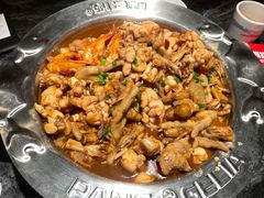 -胖哥俩肉蟹煲(长沙高铁吾悦广场店)