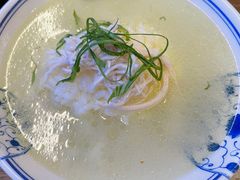 -肖四女乐山跷脚牛肉(世博源店)