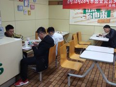 -华莱士·全鸡汉堡(五号路店)