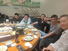 -大胡同天津菜·海肠捞饭·津门皮皮虾锅贴一绝(西姜井店)
