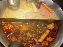 -湊湊火锅·茶憩(打浦桥日月光店)