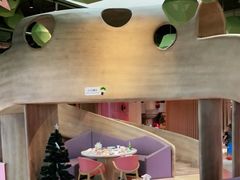 -水桶王国主题餐厅·聚会·生日派对·亲子活动·家庭套餐(亚龙湾希尔顿店)