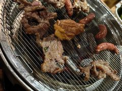 -青瓦餐厅·生鱼片·韩园烤肉(西塔店)