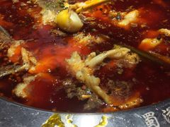 -蜀滋香鲜鱼美蛙火锅(339店)