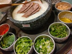 -浩海火燒雲傣家菜(芮欧百货店)