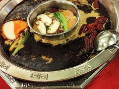 -山城年华老火锅(玉林店)