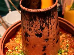 铜锅饵块油焖鸡-一坐一忘云南菜(嘉里中心店)