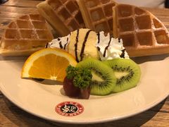 水果冰淇淋松饼-漫咖啡(红唐店)