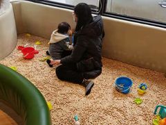-乐融儿童之家早教托育(武昌校区)