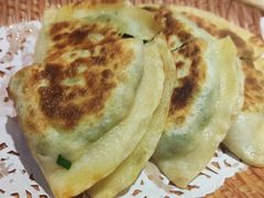 韭菜盒子-东北一家人(友谊街店)