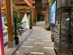 -弘安丽水温泉酒店