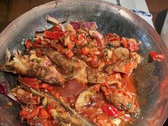 -洞庭土菜小炒馆(易发广场店)