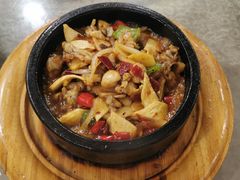 石锅牛蛙-古韵餐厅(湖畔大学店)