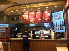 -The Habit Burger Grill 哈比特汉堡(爱琴海店)