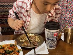 -盾亚新疆餐厅(松江万达广场店)