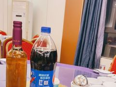 -老乡村美食农庄