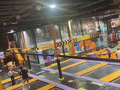 -Tenker Club弹刻极限主题公园 · 蹦床 · 团建 · 生日派对(大关店)