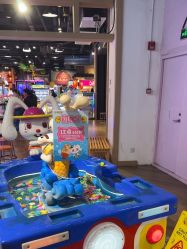 -卡通尼乐园(新达汇三林店)