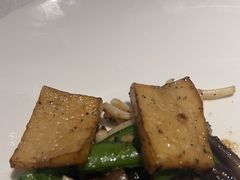 -上海尚嘉中心