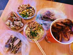 -八一路好吃街(雨田商务大厦店)