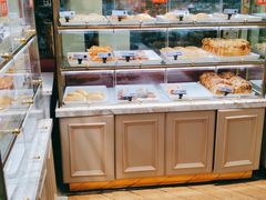 面包甜点陈列柜-TOUCH泰奇(金桥长岛路店)