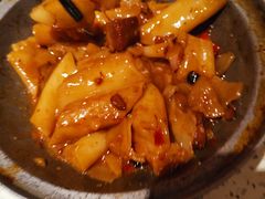 牛腩猪肠粉煲-又一间茶点轩(百汇广场店)