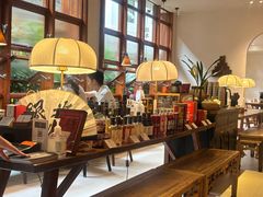 -银米·云南传统过桥米线(双廊黑金冠店)
