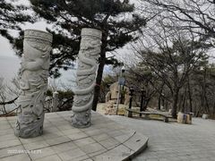 -燕窝岭