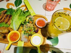 -越弥越南传统美食馆