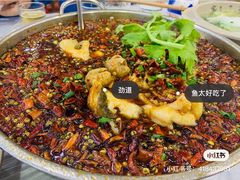 -余家庄肥肠鱼地方汤锅(银杏大道店)