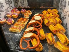 -BUTTERFUL&CREAMOROUS 黄油与面包(万象城店)