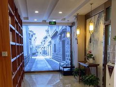 -香山湖渔家大院