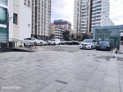 大型停车场-安徽大厦中餐厅
