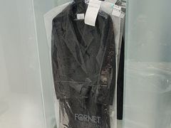 -福奈特洗衣洗鞋(宝华广场店)