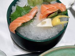 -红鼎豆捞·非遗鲍皇汤火锅(宝丰路店)