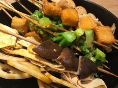 -万记麻辣烫国展总店