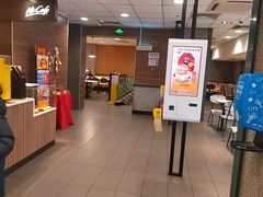 -麦当劳(东大桥店)
