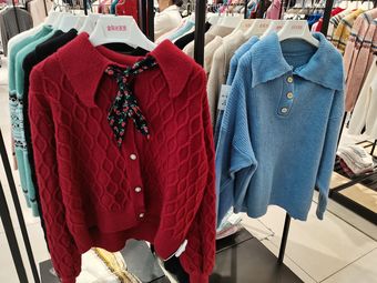 金阳光鞋服大卖场(吴江柳胥店)