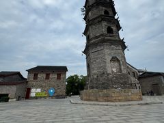 -巴陵广场
