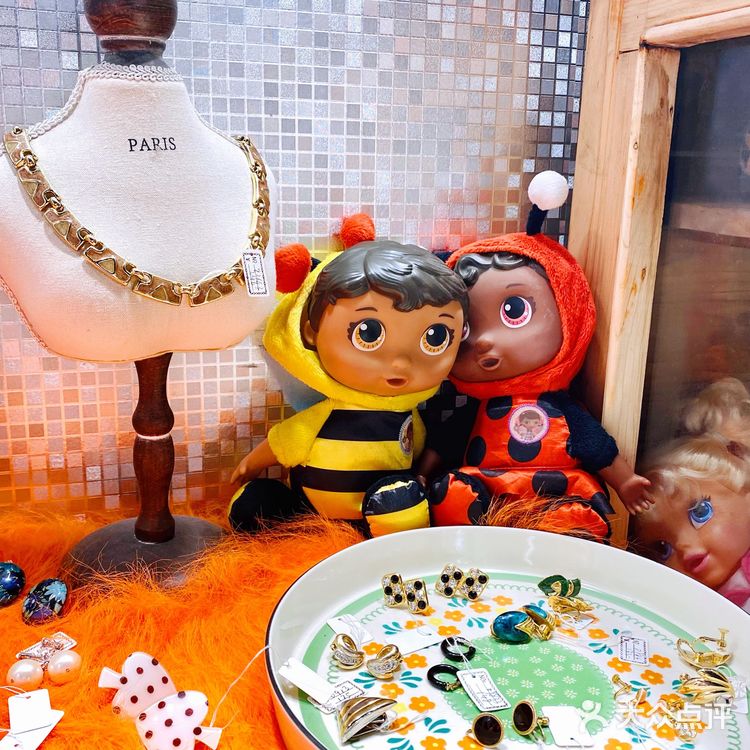 成都古着探店|建设路 过去百货公司👔