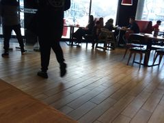 -必胜客(新中纬店)